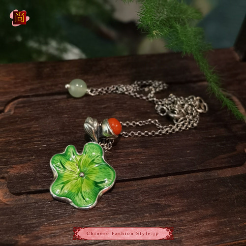 翡翠ネックレス、シルバー925チェーン