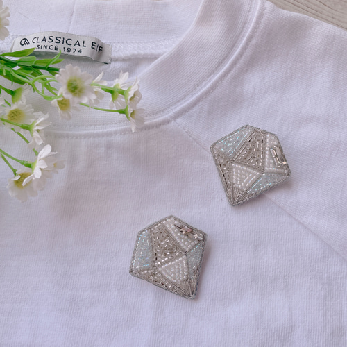 受注製作＊ビーズ刺繍ブローチ【bijou-宝石＊ダイヤモンド/B