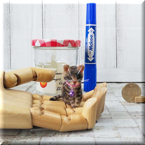 ミニチュア 小さな猫 キジ猫さん キジトラ ねこ ネコ 猫フィギュア