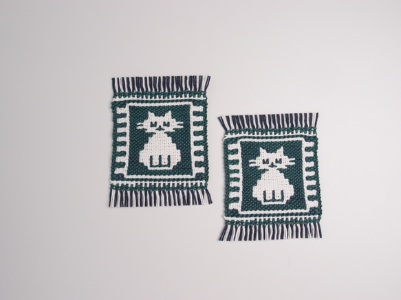送料無料　手織り ヤノフ村の絵織物　コースター　おすましさん猫 2枚目の画像