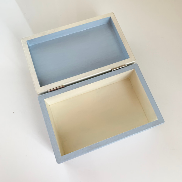 【国産木材】ビオラの蓋付きボックス♡ブルー　　トールペイント 3枚目の画像