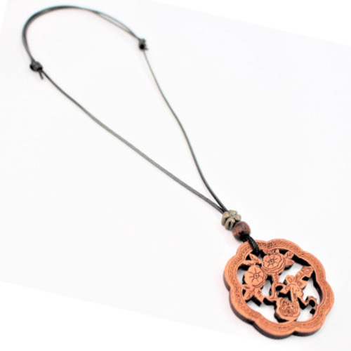 木のネックレス リング形 木製 レディース アクセサリー | 家具
