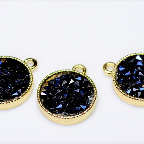 キラキラガラスのパーツ 1個 ハンドメイド素材 ビーズ Crisys 通販  