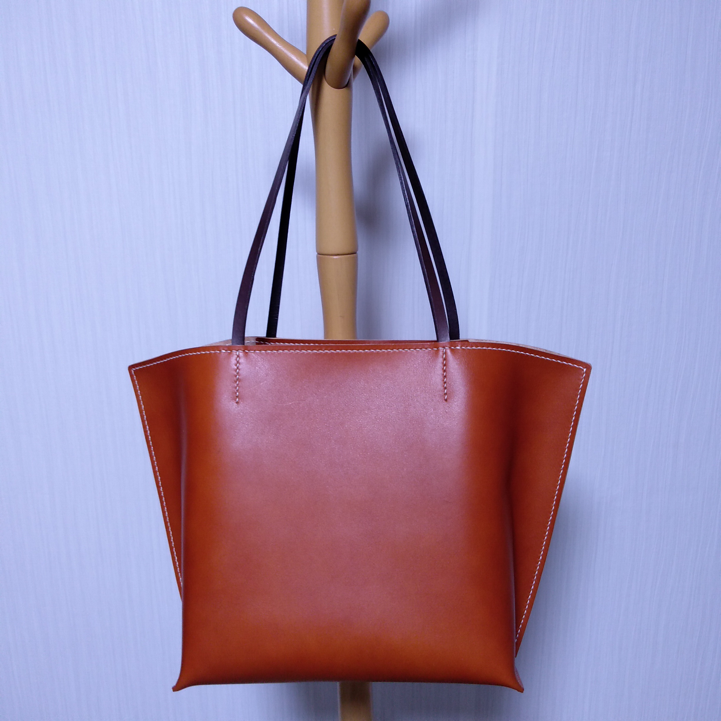 受注制作    総手縫い  一枚革広マチシンプルトート(ML)