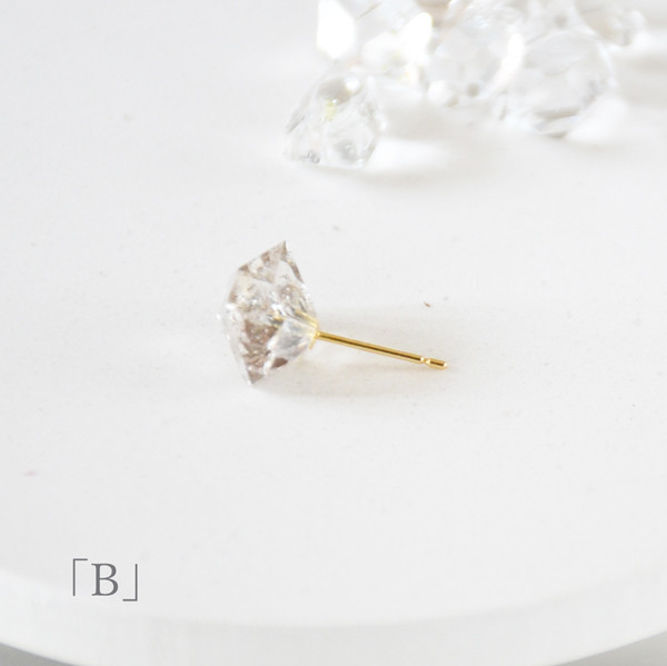 K18  ハーキマー シングルピアス  イエローゴールド  CA026