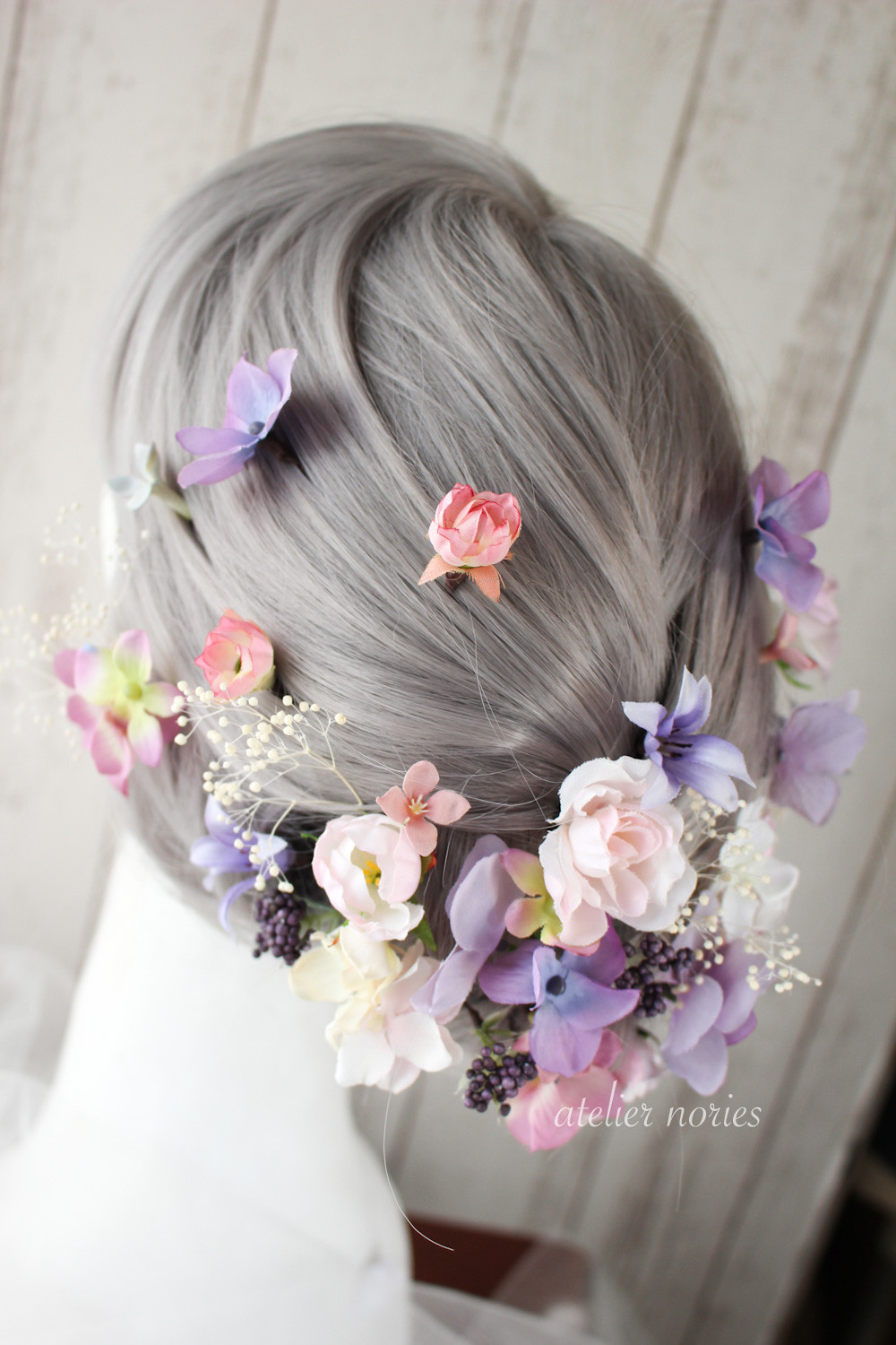 マリー　アーティフィシャルフラワーのヘアパーツラプンツェルヘアやまとめ髪に。前撮りやお式のヘアオーナメント