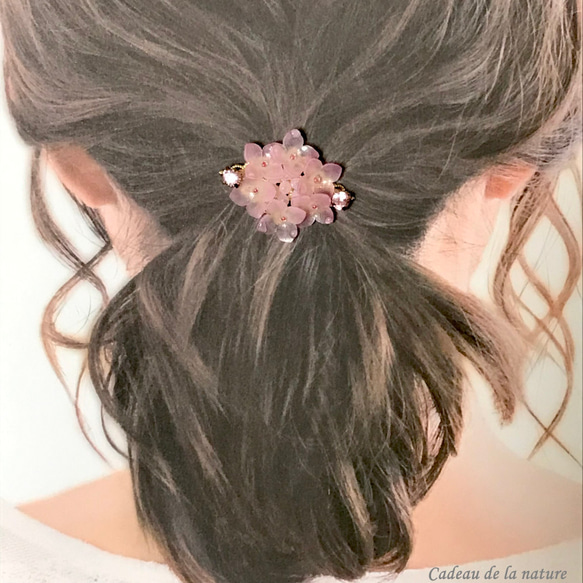 紫陽花のビジューポニーフック(ピンク) 6枚目の画像