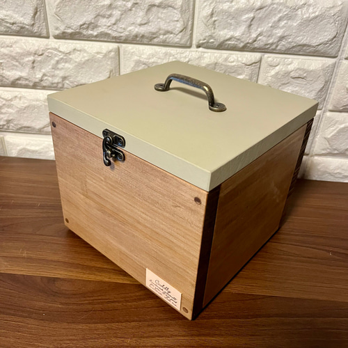 薬箱　裁縫箱　小物入れ　小物収納　古道具 2typの形&4色から選べる】オシャレな万能箱 救急箱 収納箱