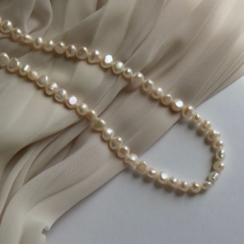 n189c【14金仕上げ✧】淡水真珠ネックレス　ゴールド　バロックパール　14k 再販】14金ゴールドフィルド（14kgf）淡水パールネックレス 7mm