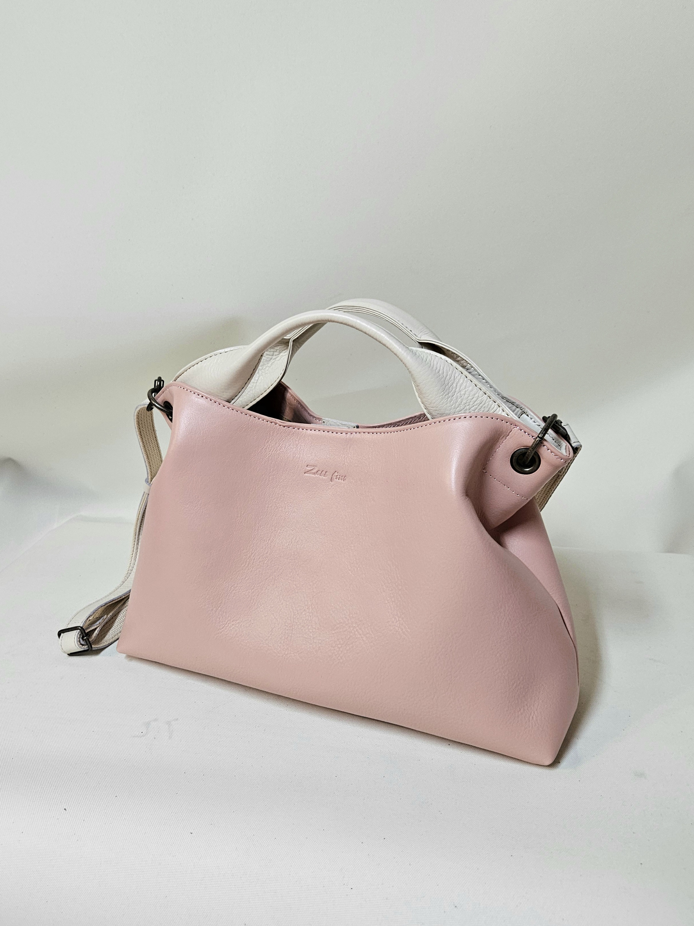 新色　日本製Zess fino オール本革トート ショルダーバッグ 　ファッション雑誌RaY掲載作品❗