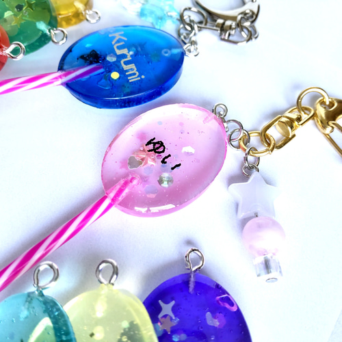 棒付きキャンディ 名入れ キーホルダー（ネームキーホルダー） 雑貨