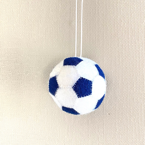 ハンドメイド ボール フェルト オーダー フェルト サッカーボールのマスコット(受注制作) キーホルダー にー