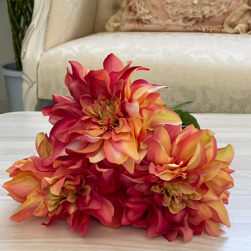 183 2本組大輪のシルクのダリアオレンジ系、アーティフィシャル