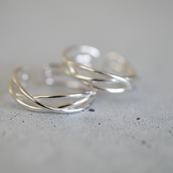 開口戒指/耳夾 925銀 / 一組兩個鬆散編織的戒指，也可作耳夾佩戴 第3張的照片