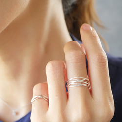 MELEMELE シルバー クロスリング 指輪*イヤーカフ MELEMELE シルバー クロスリング 指輪*イヤーカフ シルバー