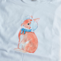 チュルリラ付けたうさぎのTシャツ 2枚目の画像