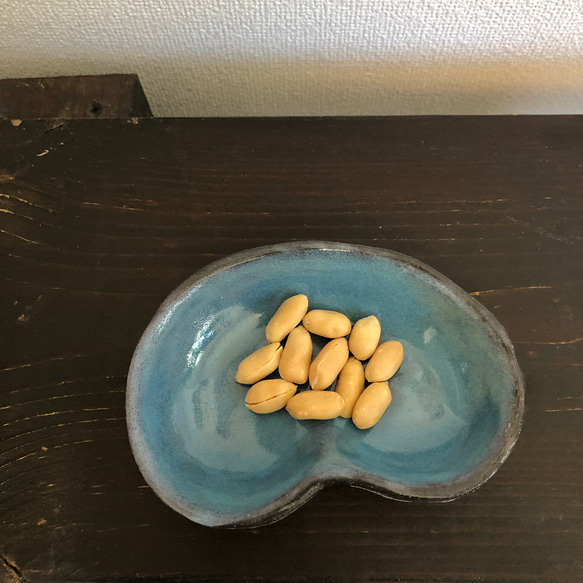 さわやかブルーの小皿（A）ナッツ皿　豆皿　creema限定 4枚目の画像