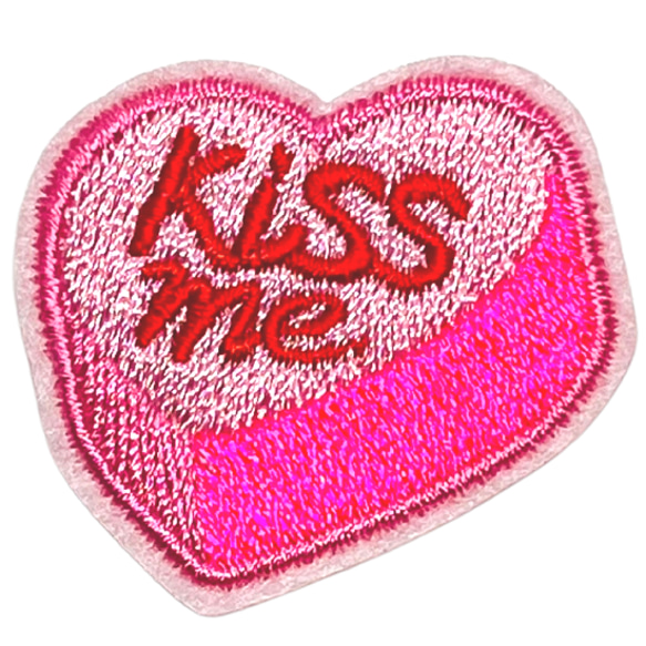 kiss me ハートピンクワッペン 1枚目の画像