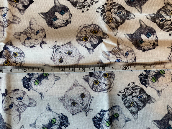 新商品！『Ringo fabric シーチング 生地 ワンダフルネコズ 【2022新作】ホワイト』～50㎝でカット済み～ 4枚目の画像