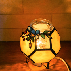 ミルクガラスのアロマランプ(花付き) 10枚目の画像