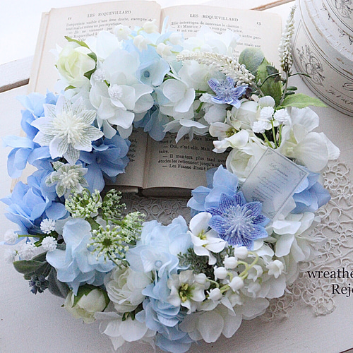 すずらんとブルーローズのフラワーリース 春夏 すずらんとブルーローズ