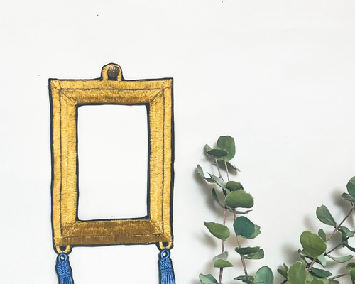 刺繍額縁モチーフスクエアタッセル【送料無料】 ウォールステッカー