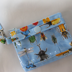 子供財布　ミニ財布　カードケース　パスケース　スマートキーケース　昆虫柄 1枚目の画像