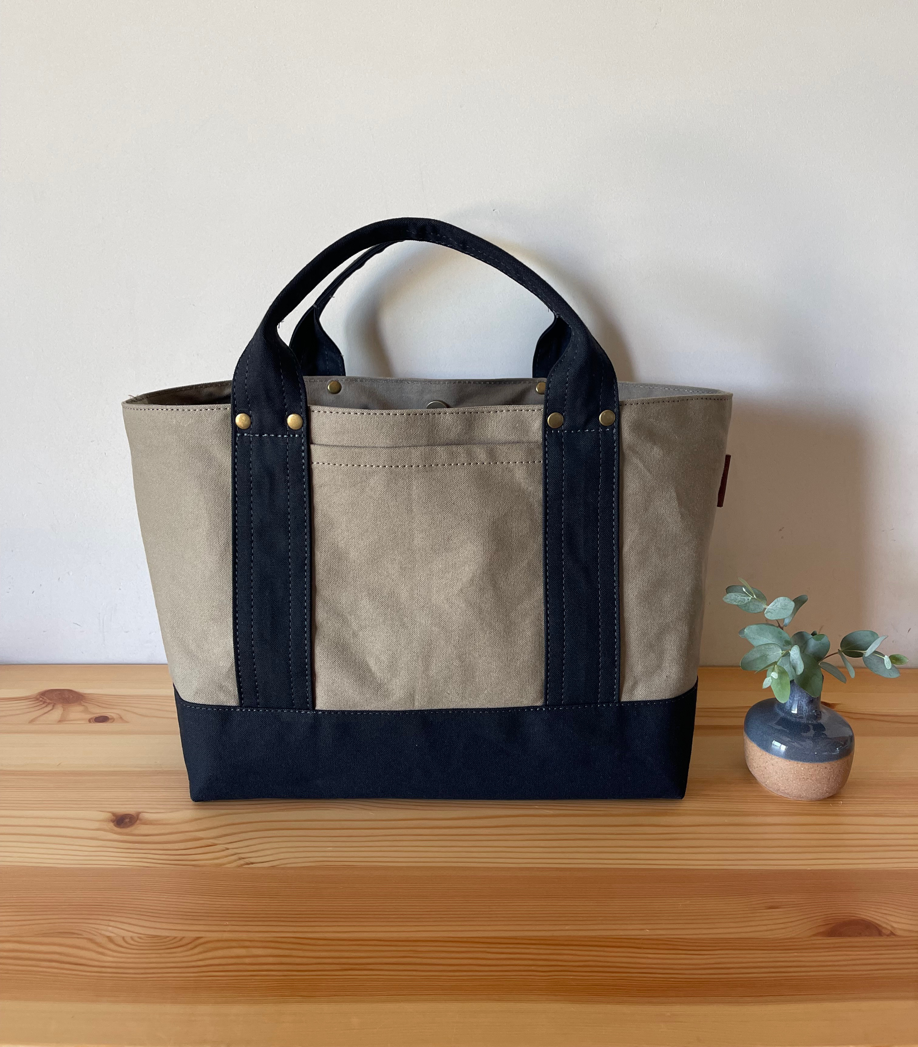 ＊受注制作＊  浜松産帆布【見っけバッグ】［横長トート　Lサイズ　グレーベージュ×黒］