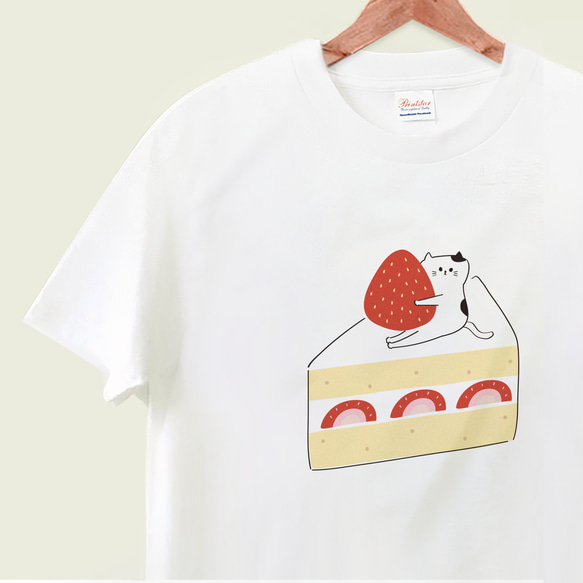〈 ロンTへの変更もできます 〉ショートケーキねこ Tシャツ 1枚目の画像
