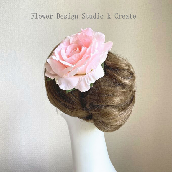 大輪のピンクの薔薇のヘアクリップ　フラメンコ　フローレス　ダンス　髪飾り　ピンク　薔薇 4枚目の画像