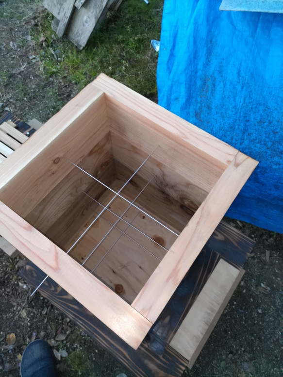 日本蜜蜂  重箱式巣箱一式　重箱杉板厚3.6㎝　セット品 6枚目の画像
