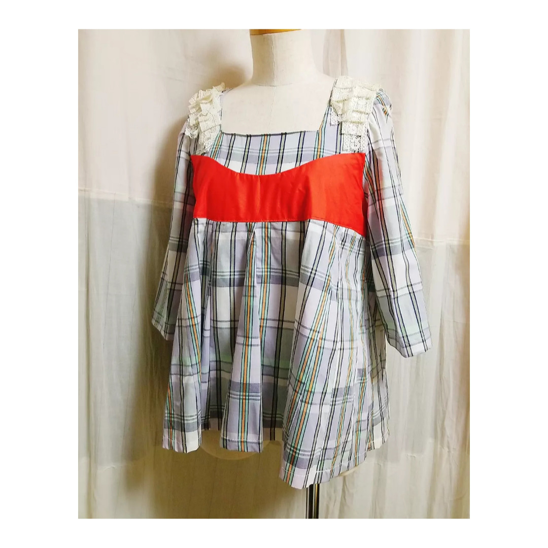 切り替えたっぷりフワブラウス　チェック