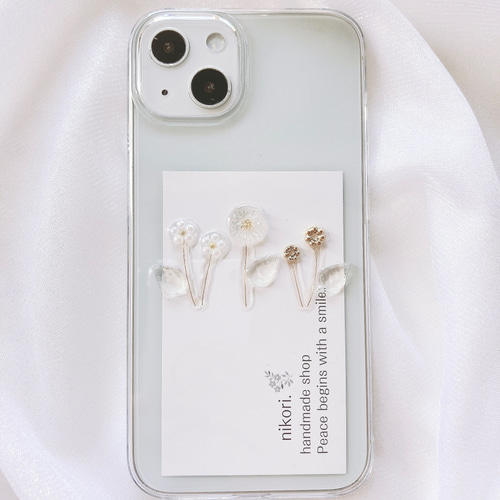 Mardi Mercredi フラワーケース　iPhone13用 新品未使用 Mardi Mercredi 花柄 iPhoneケース（CASETiFY