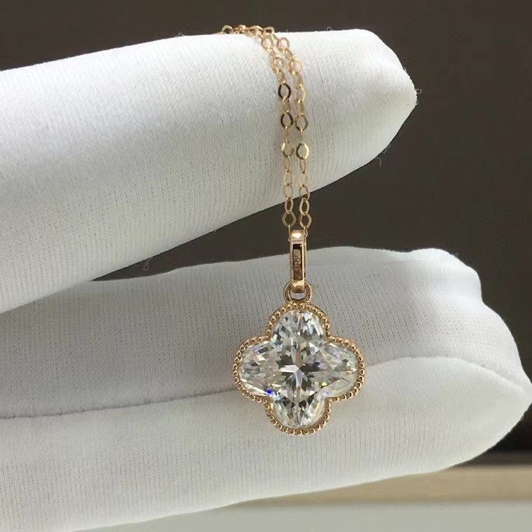 【newデザイン】モアサナイト ネックレス K18PG