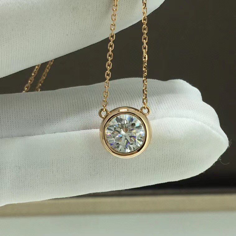 【newデザイン】モアサナイト ネックレス k18PG