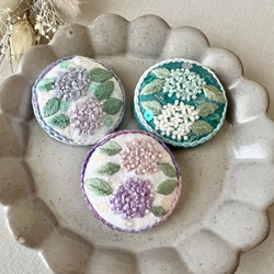優しいカラー＊紫陽花の刺繍ブローチorヘアゴム(パープル) 5枚目の画像
