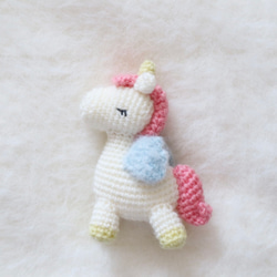 小さなユニコーンのあみぐるみ✳︎キーホルダーオプションあり