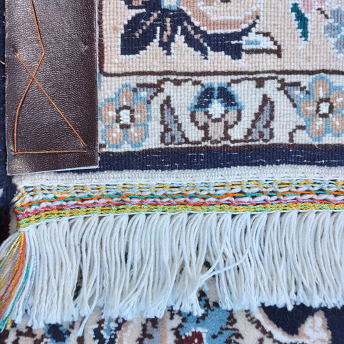 ペルシャ絨毯 ナイン産 マット ブルー（ネイビー） 83×52cm オアシス柄