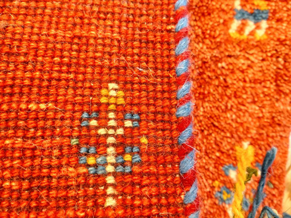 ペルシャ　ギャッベ　ミニマット　41x38cm　茜色　パネル　生命の木　手織り絨毯 7枚目の画像