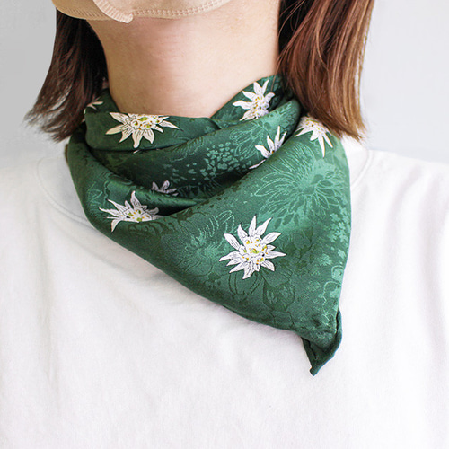 VAKT SHISHIKUI 撥水 スカーフ VAKT SHISHIKUI 撥水 スカーフ