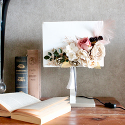 フレンチシャビー造花デコレーションテーブルランプ 15枚目の画像