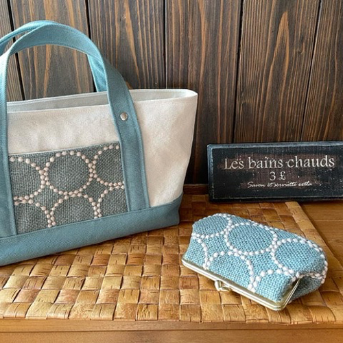 ミナペルホネン タンバリンがま口ポーチ お化粧ポーチ お財布