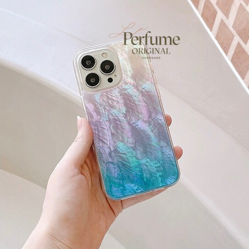 イニシャル入れ♡キラキラ天然シェル✨ラメ✨ハートチャームグリーン♡iPhone イニシャル入れ♡キラキラ天然シェル✨ラメ✨ハートチャーム
