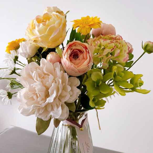 10種の花束　アーティフィシャルフラワー　造花　花瓶付き　水やり不要！ 8枚目の画像