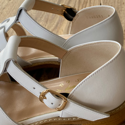 グルカサンダル　白スムース＆黒スムース 16枚目の画像