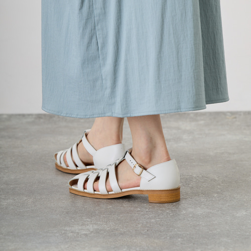 グルカサンダル 白スムース＆黒スムース サンダル SHOESbakery