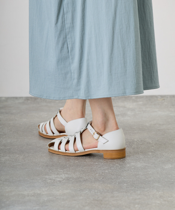 グルカサンダル　白スムース＆黒スムース 6枚目の画像