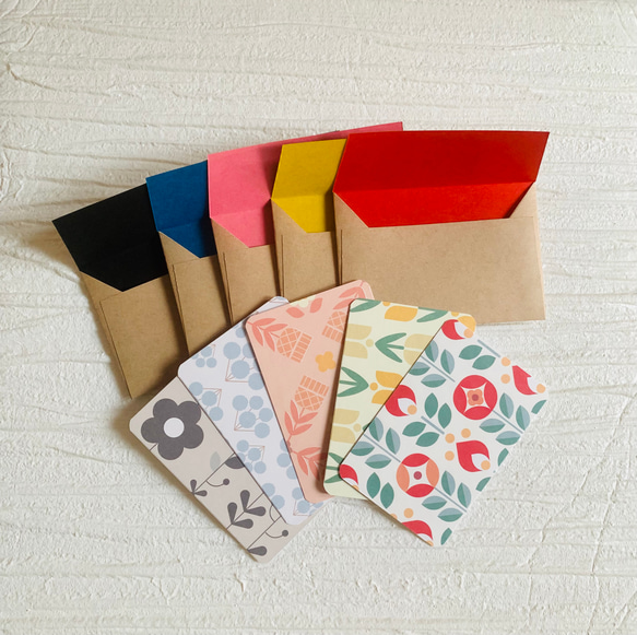 レトロデザイン　ミニメッセージカード&封筒　5色セット　バースデーカード等にも 1枚目の画像