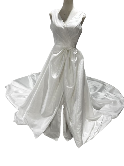 ウェディングドレス キャミソール Vネック バックレス フロントスリット 華やかなトレーン 披露宴/結婚式