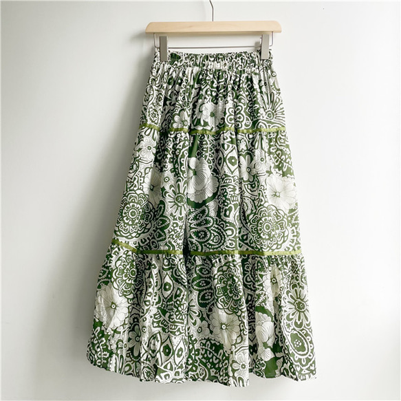 夏の新作 グリーンの大人っぽ上品なスカート ロングスカート 綿麻スカート 裏地付 春 夏 秋 5枚目の画像